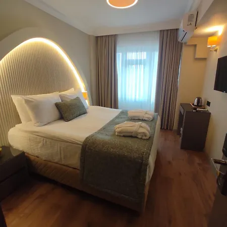 Отель Mara Oldcity 3*