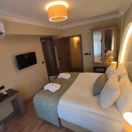 Mara Oldcity Отель 3*