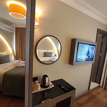 Hotel Mara Oldcity 3*