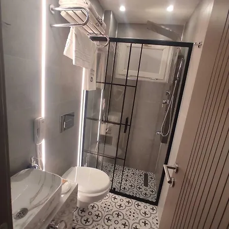 Mara Oldcity Hotel 3*